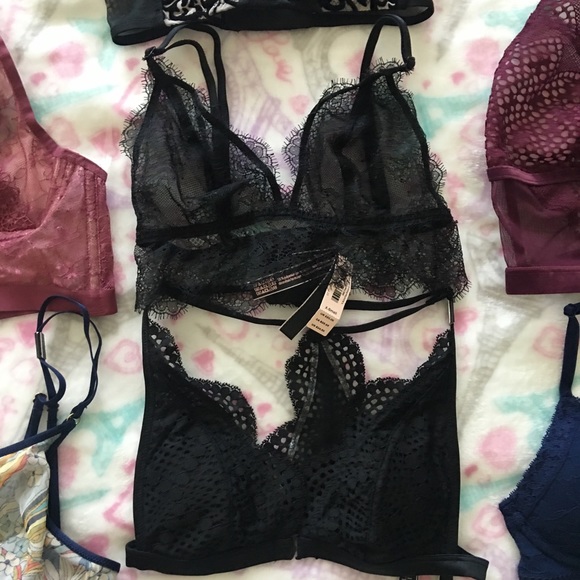 10 Brand new Victoria’s Secret size XS bralettes - Picture 6 of 8